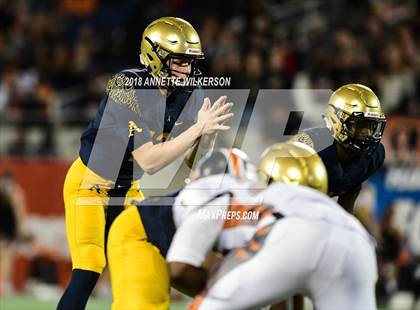 Thumbnail 3 in Lakeland vs. St. Thomas Aquinas (FHSAA 7A State Championship) photogallery.