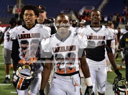Thumbnail 1 in Lakeland vs. St. Thomas Aquinas (FHSAA 7A State Championship) photogallery.