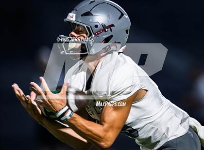 Thumbnail 1 in Station Camp vs. Green Hill Scrimmage (Green Hill) photogallery.