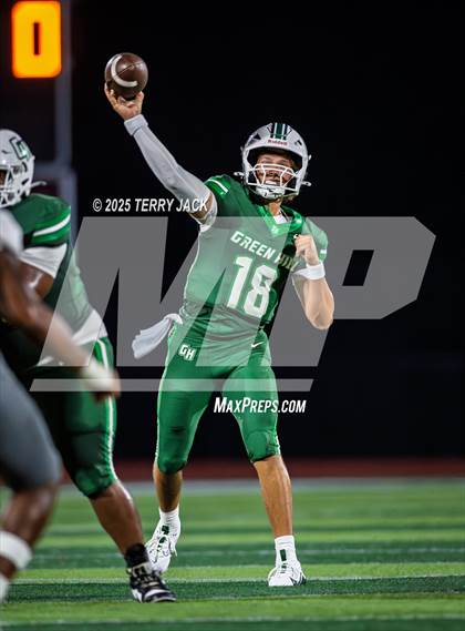 Thumbnail 1 in Station Camp vs. Green Hill Scrimmage (Green Hill) photogallery.