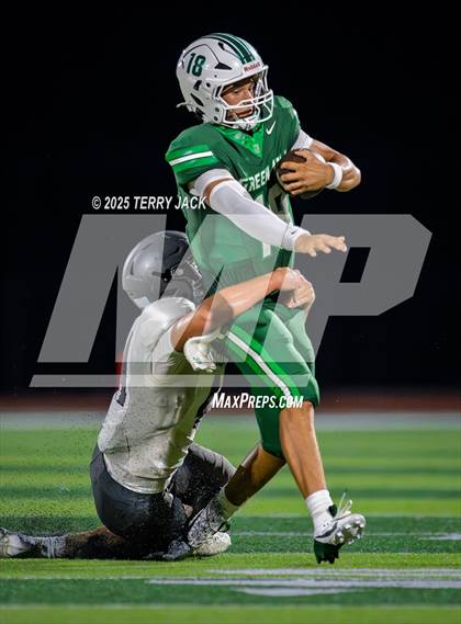 Thumbnail 3 in Station Camp vs. Green Hill Scrimmage (Green Hill) photogallery.