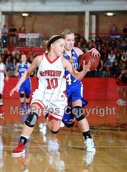 Thumbnail 2 in  McPherson vs Gardner Edgerton (McPherson Optimist Tournament) photogallery.