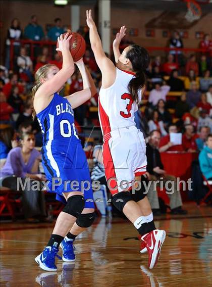 Thumbnail 2 in  McPherson vs Gardner Edgerton (McPherson Optimist Tournament) photogallery.