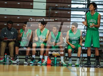 Thumbnail 3 in La Canada vs Eagle Rock (Sierra Canyon Invitational) photogallery.