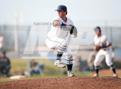 Thumbnail 1 in El Camino @ Vista del Lago photogallery.