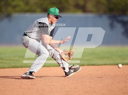 Thumbnail 3 in El Camino @ Vista del Lago photogallery.