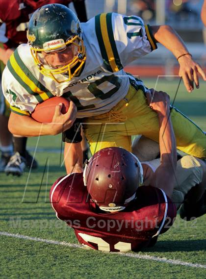Thumbnail 1 in Canyon @ Simi Valley photogallery.