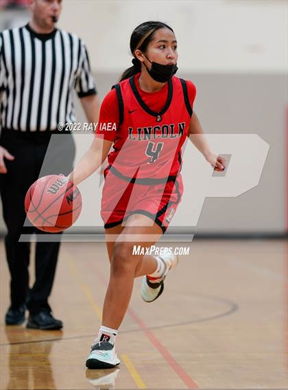 Thumbnail 3 in Lodi vs. Lincoln photogallery.