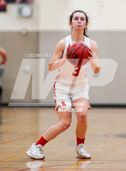 Thumbnail 2 in Lodi vs. Lincoln photogallery.