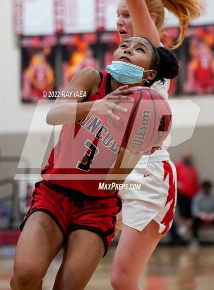 Thumbnail 3 in Lodi vs. Lincoln photogallery.
