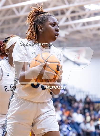 Thumbnail 1 in Cape Fear vs E.E. Smith (NCHSAA 3A Fourth Round) photogallery.
