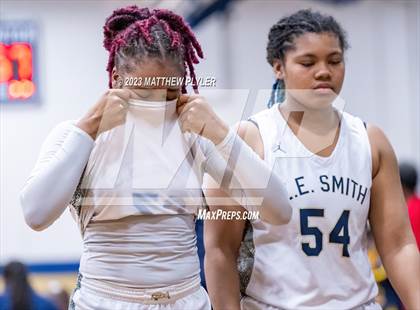 Thumbnail 2 in Cape Fear vs E.E. Smith (NCHSAA 3A Fourth Round) photogallery.