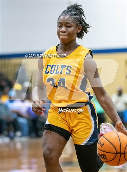Thumbnail 2 in Cape Fear vs E.E. Smith (NCHSAA 3A Fourth Round) photogallery.