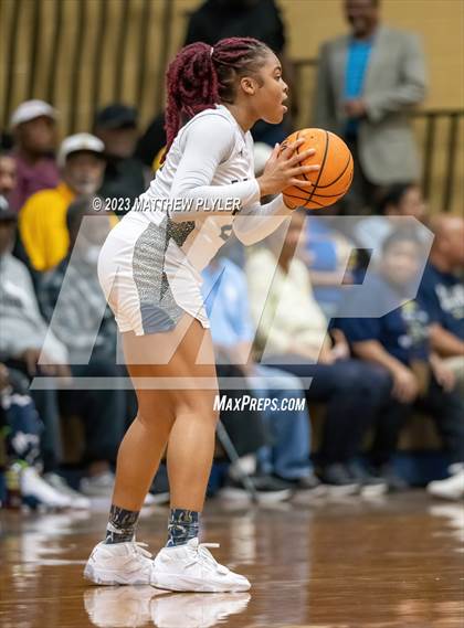 Thumbnail 1 in Cape Fear vs E.E. Smith (NCHSAA 3A Fourth Round) photogallery.
