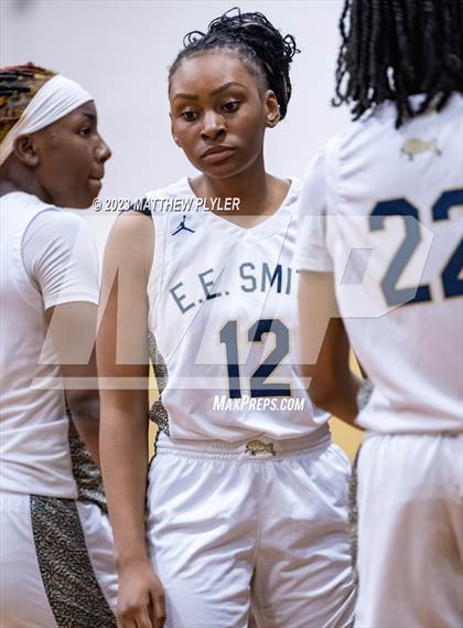 Thumbnail 3 in Cape Fear vs E.E. Smith (NCHSAA 3A Fourth Round) photogallery.