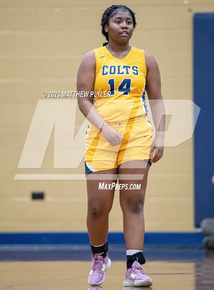 Thumbnail 3 in Cape Fear vs E.E. Smith (NCHSAA 3A Fourth Round) photogallery.