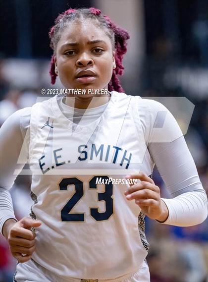 Thumbnail 2 in Cape Fear vs E.E. Smith (NCHSAA 3A Fourth Round) photogallery.