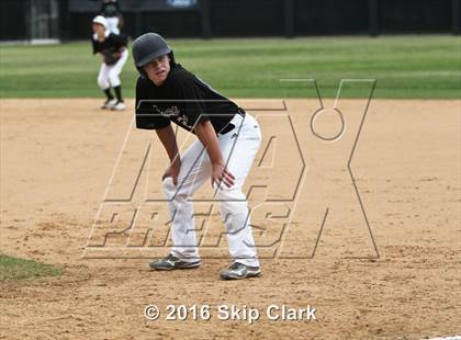 Thumbnail 2 in Mission Vista vs Carlsbad photogallery.