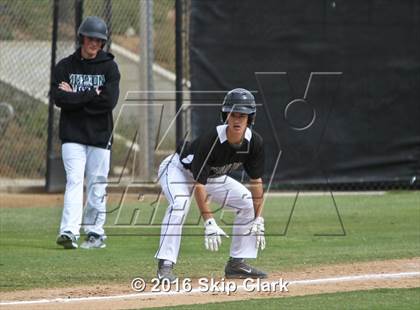 Thumbnail 2 in Mission Vista vs Carlsbad photogallery.