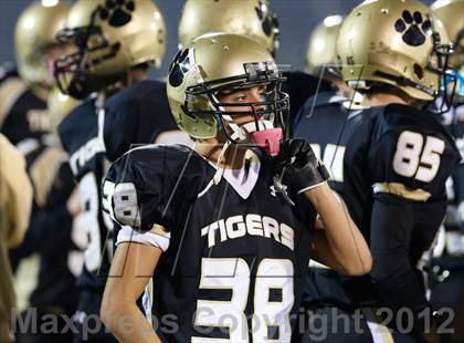 Thumbnail 1 in Windsor vs. Hand (CIAC Class L Final) photogallery.