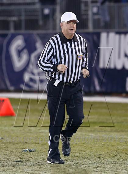 Thumbnail 3 in Windsor vs. Hand (CIAC Class L Final) photogallery.