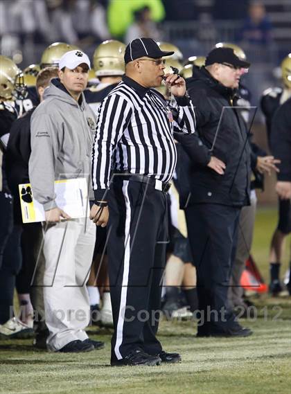 Thumbnail 3 in Windsor vs. Hand (CIAC Class L Final) photogallery.