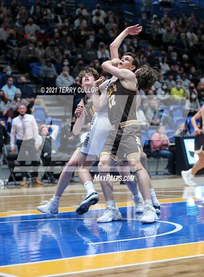 Thumbnail 3 in Davis vs. Corner Canyon (UHSAA 6A Semifinal) photogallery.