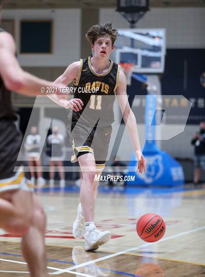 Thumbnail 3 in Davis vs. Corner Canyon (UHSAA 6A Semifinal) photogallery.