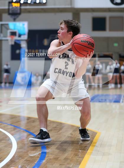 Thumbnail 2 in Davis vs. Corner Canyon (UHSAA 6A Semifinal) photogallery.