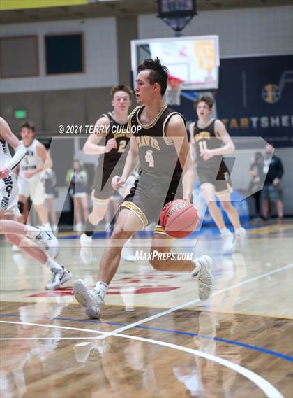 Thumbnail 3 in Davis vs. Corner Canyon (UHSAA 6A Semifinal) photogallery.