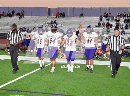 Thumbnail 3 in Durango @ Sierra Vista (4A State Football Playoffs) photogallery.