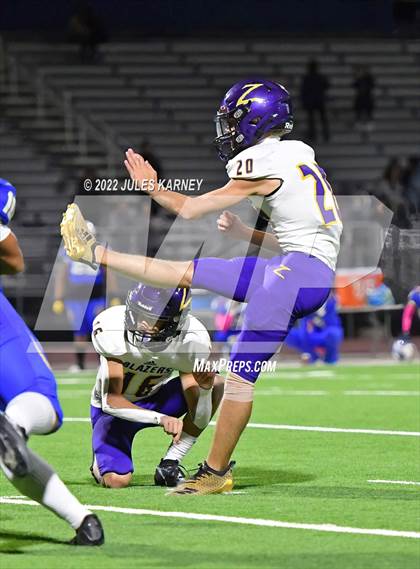 Thumbnail 2 in Durango @ Sierra Vista (4A State Football Playoffs) photogallery.