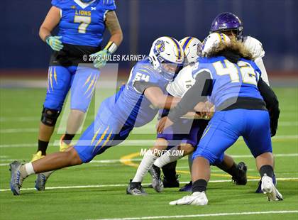 Thumbnail 3 in Durango @ Sierra Vista (4A State Football Playoffs) photogallery.