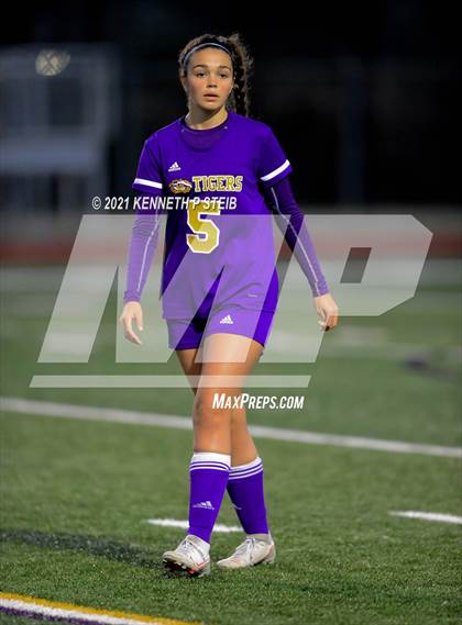 Thumbnail 2 in Bourgeois @ Thibodaux photogallery.