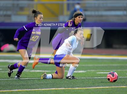 Thumbnail 2 in Bourgeois @ Thibodaux photogallery.