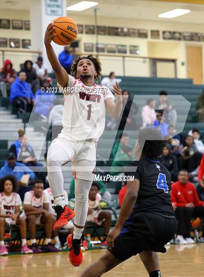 Thumbnail 2 in West Cabarrus vs. Dreher (Border Classic) photogallery.