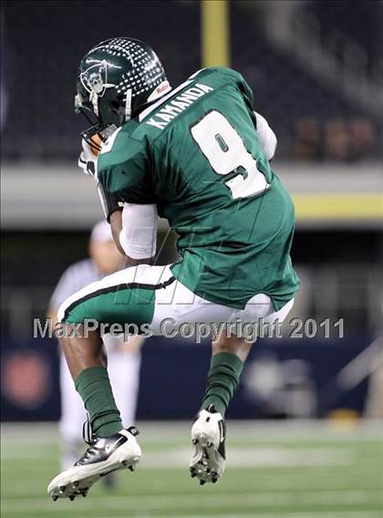 Thumbnail 1 in Highland Park vs. Poteet (4A Division 2 Regional Playoffs) photogallery.