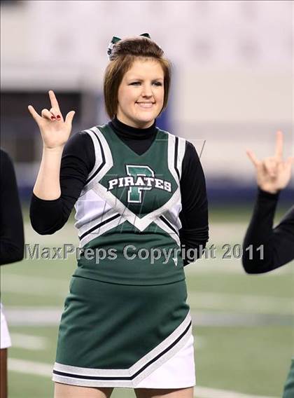 Thumbnail 2 in Highland Park vs. Poteet (4A Division 2 Regional Playoffs) photogallery.