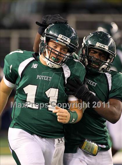 Thumbnail 3 in Highland Park vs. Poteet (4A Division 2 Regional Playoffs) photogallery.