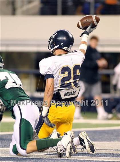 Thumbnail 1 in Highland Park vs. Poteet (4A Division 2 Regional Playoffs) photogallery.