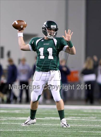 Thumbnail 1 in Highland Park vs. Poteet (4A Division 2 Regional Playoffs) photogallery.