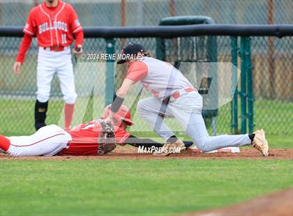 Thumbnail 1 in Glendale vs Pasadena photogallery.
