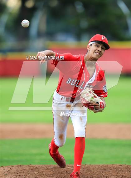 Thumbnail 2 in Glendale vs Pasadena photogallery.