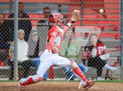 Thumbnail 3 in Glendale vs Pasadena photogallery.