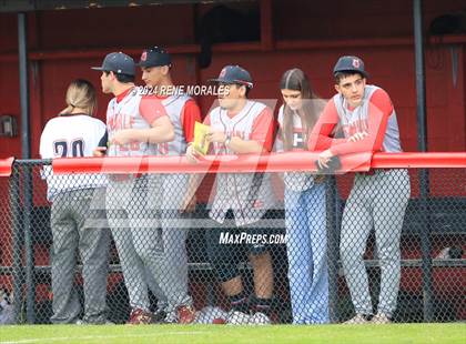 Thumbnail 3 in Glendale vs Pasadena photogallery.