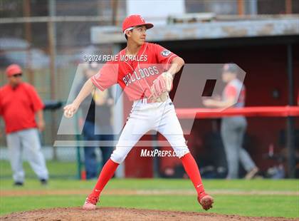 Thumbnail 3 in Glendale vs Pasadena photogallery.