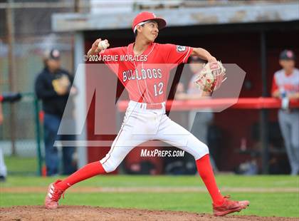Thumbnail 2 in Glendale vs Pasadena photogallery.