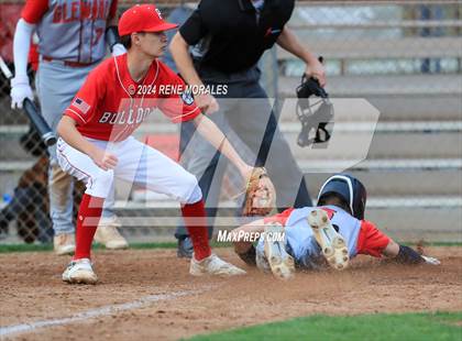 Thumbnail 1 in Glendale vs Pasadena photogallery.