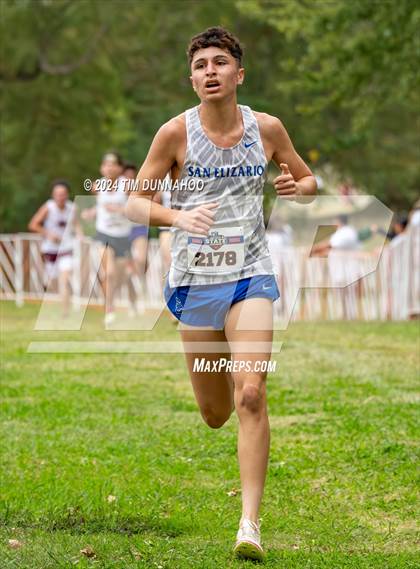 Thumbnail 2 in UIL 4A Boys Cross Country Finals photogallery.