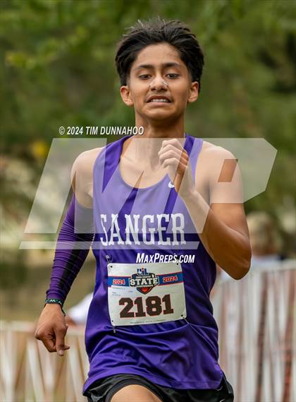 Thumbnail 1 in UIL 4A Boys Cross Country Finals photogallery.